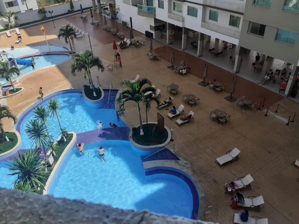 Prive Riviera Park Hotel Caldas Novas - Lindo Apartamento Inteiro Para 4 Pessoas Bagian luar foto